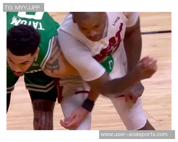 塔克遭遇伤病困扰初步诊断为硬伤赛后将进行详细检查以确定恢复情况