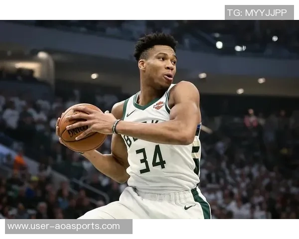 字母哥去向将影响莫兰特前景多支球队仍对其保持关注 字母哥去向将影响莫兰特前景多支球队仍对其保持关注